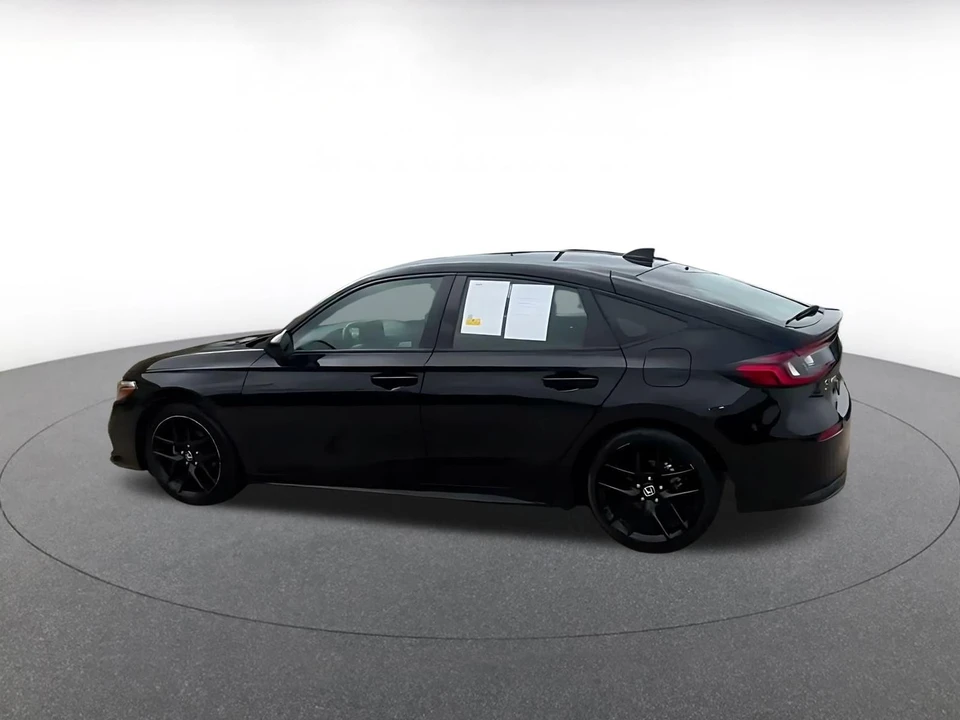 2024 Honda Civic 11th Gen - Image 12 of 31