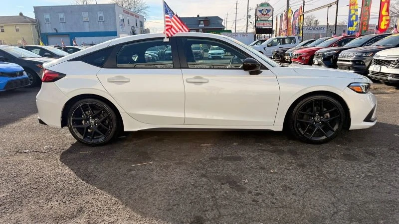 2024 Honda Civic 11th Gen - Image 11 of 12