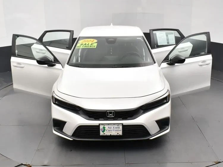 2024 Honda Civic 11th Gen - Image 10 of 12
