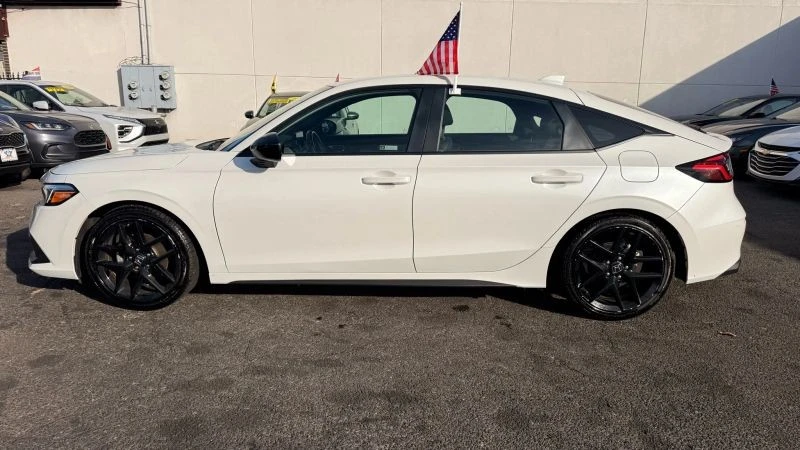 2024 Honda Civic 11th Gen - Image 10 of 12