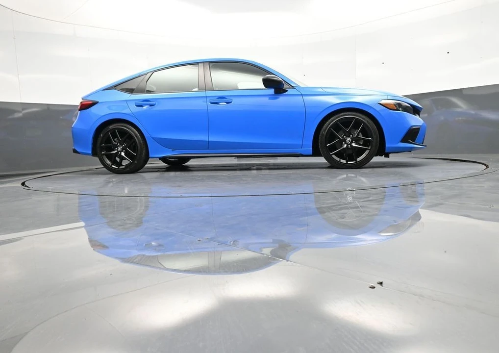 2024 Honda Civic 11th Gen - Image 27 of 31
