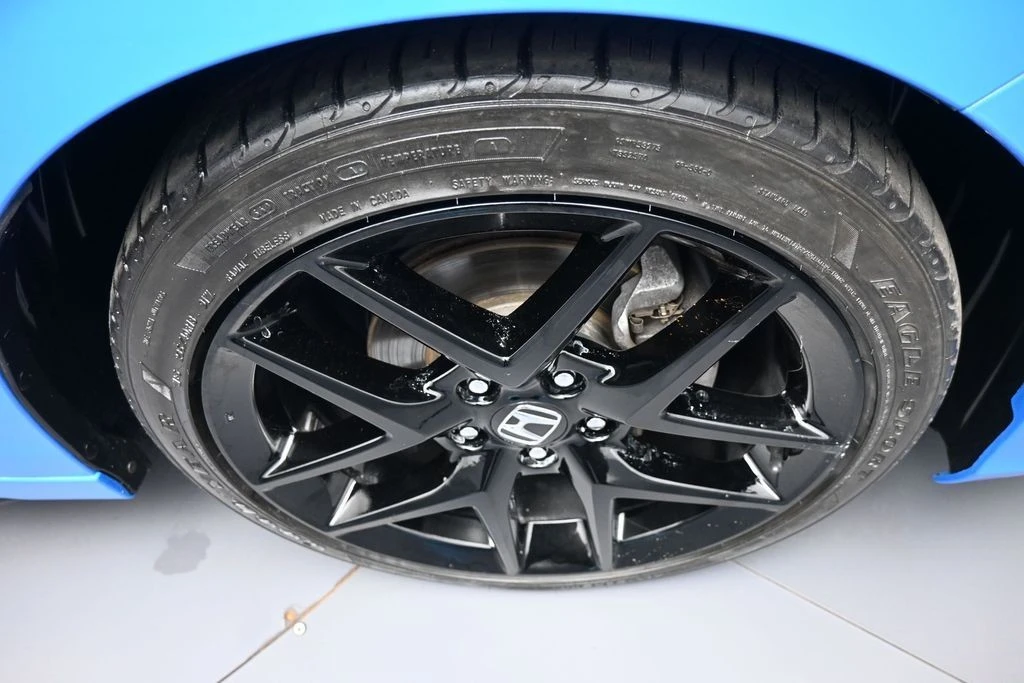 2024 Honda Civic 11th Gen - Image 13 of 31