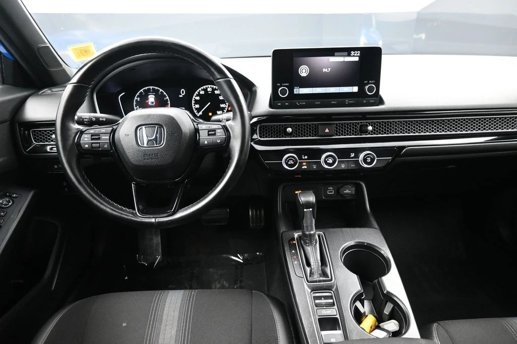 2024 Honda Civic 11th Gen - Image 19 of 31