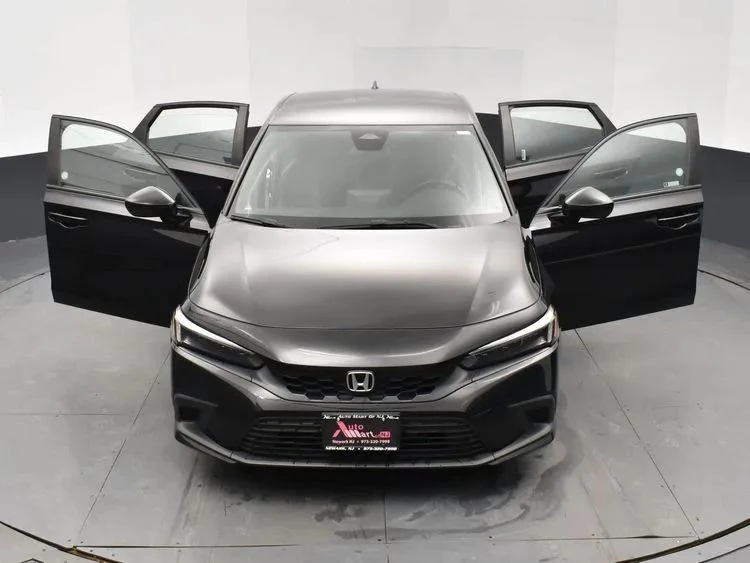2024 Honda Civic 11th Gen - Image 10 of 12