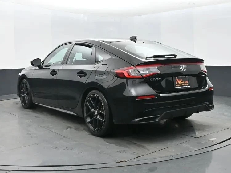 2024 Honda Civic 11th Gen - Image 9 of 12