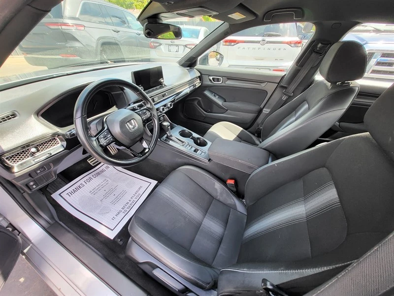 2024 Honda Civic 11th Gen - Image 15 of 18
