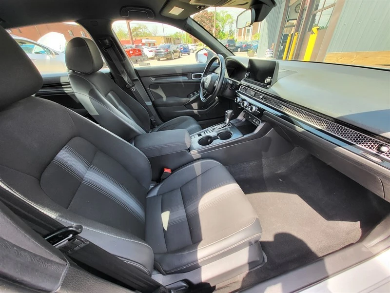 2024 Honda Civic 11th Gen - Image 10 of 18