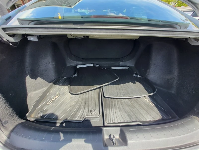 2024 Honda Civic 11th Gen - Image 13 of 18