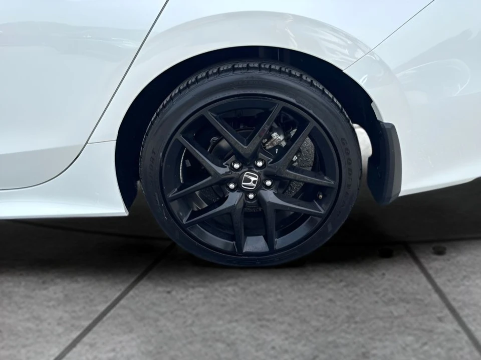 2024 Honda Civic 11th Gen - Image 20 of 22