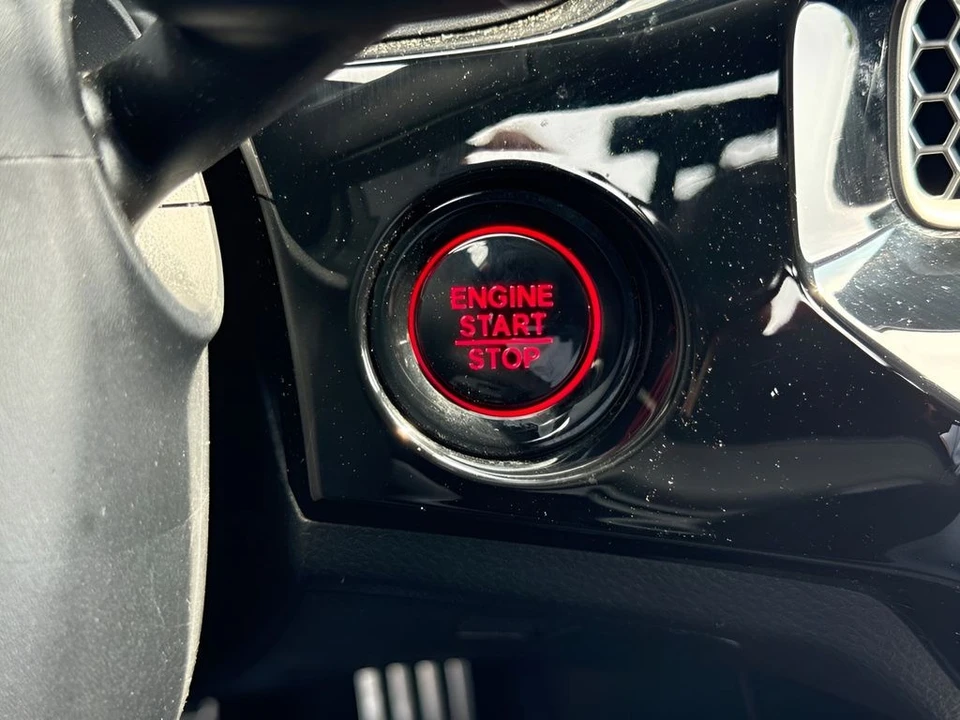 2024 Honda Civic 11th Gen - Image 18 of 22