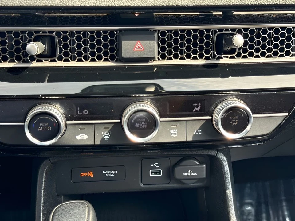2024 Honda Civic 11th Gen - Image 9 of 22