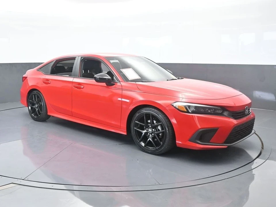2024 Honda Civic 11th Gen - Image 8 of 12