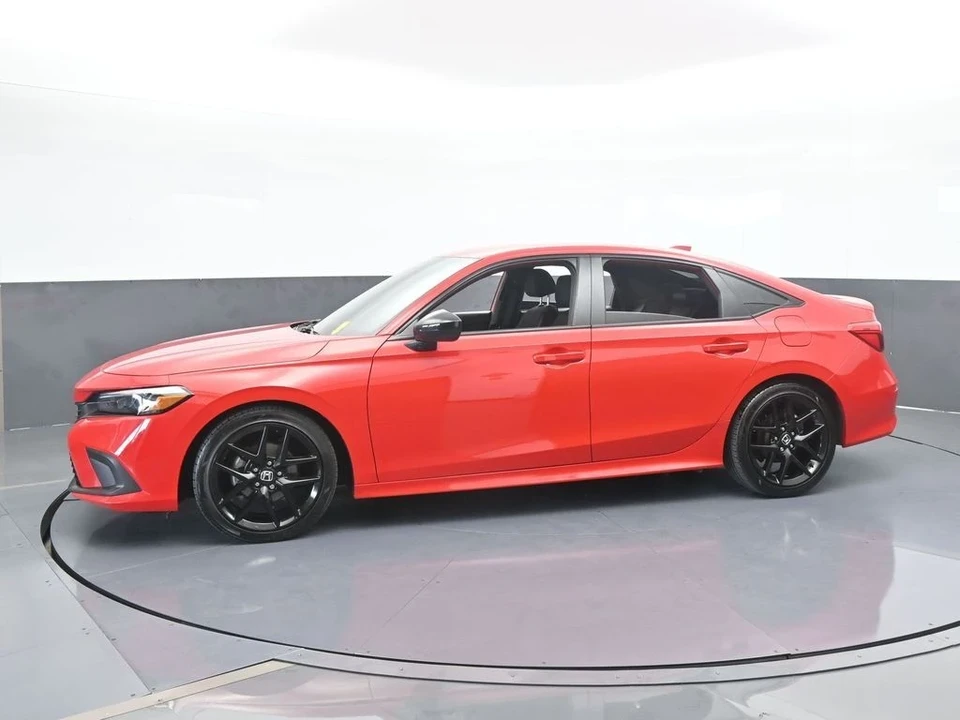 2024 Honda Civic 11th Gen - Image 2 of 12