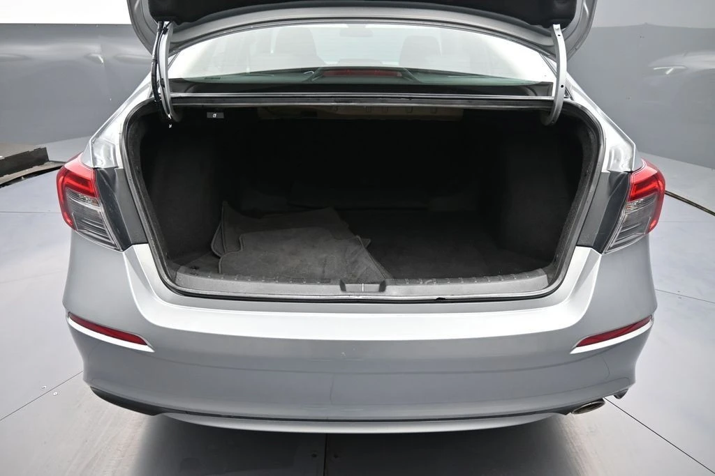 2024 Honda Civic 11th Gen - Image 21 of 31
