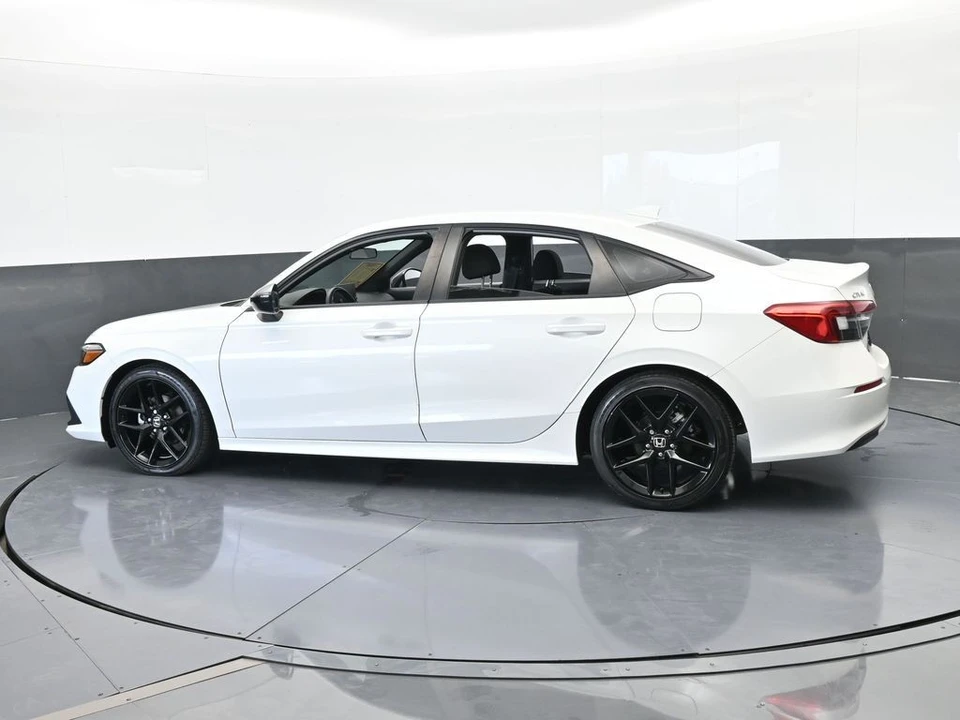 2024 Honda Civic 11th Gen - Image 3 of 12