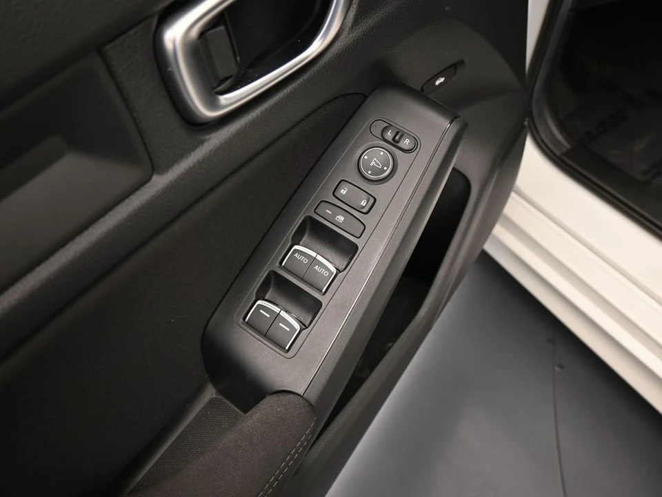 2024 Honda Civic 11th Gen - Image 12 of 12