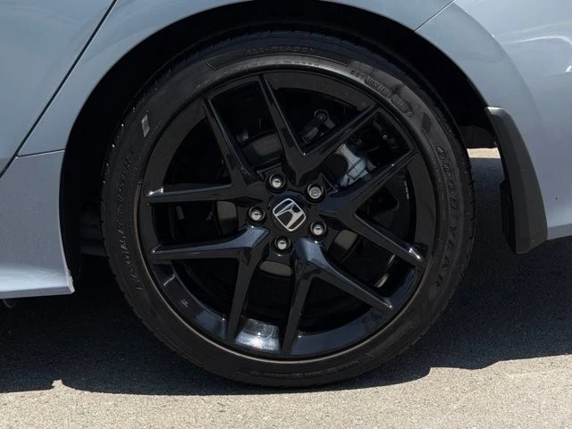 2024 Honda Civic 11th Gen - Image 11 of 31