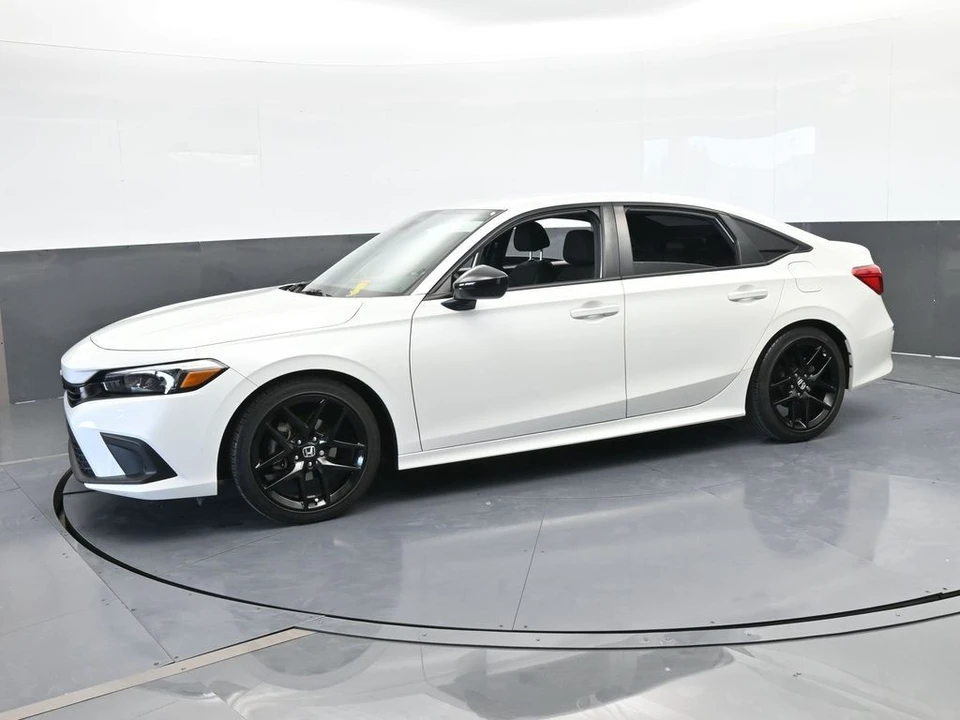2024 Honda Civic 11th Gen - Image 2 of 12