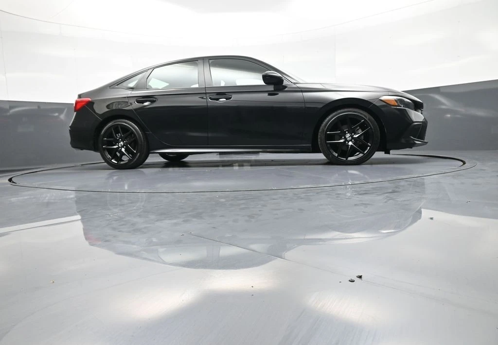 2024 Honda Civic 11th Gen - Image 28 of 31