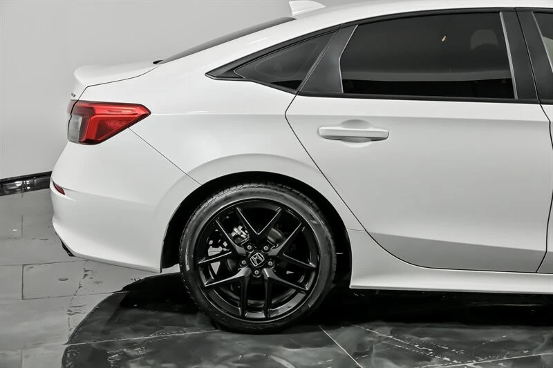 2024 Honda Civic 11th Gen - Image 12 of 12