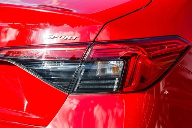 2024 Honda Civic 11th Gen - Image 8 of 12