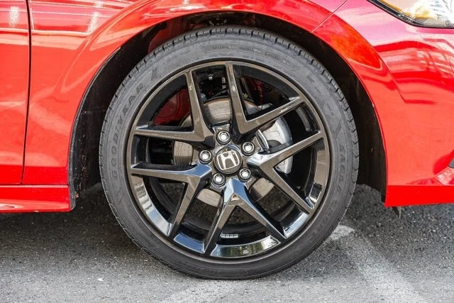 2024 Honda Civic 11th Gen - Image 9 of 12