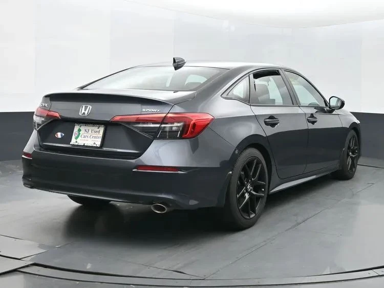 2024 Honda Civic 11th Gen - Image 8 of 12