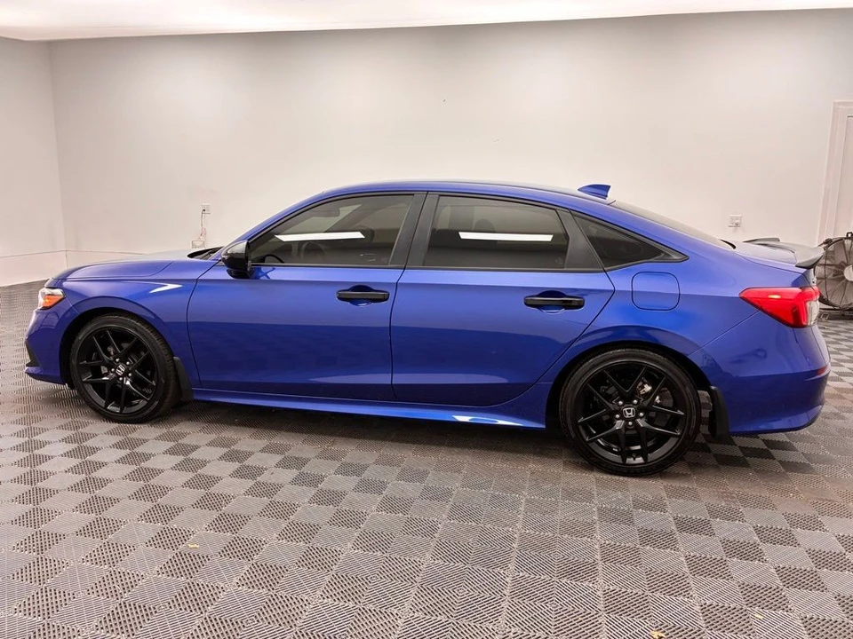 2024 Honda Civic 11th Gen - Image 10 of 12