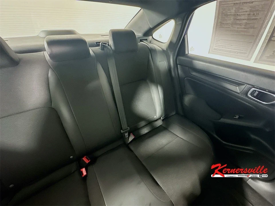 2024 Honda Civic 11th Gen - Image 14 of 21