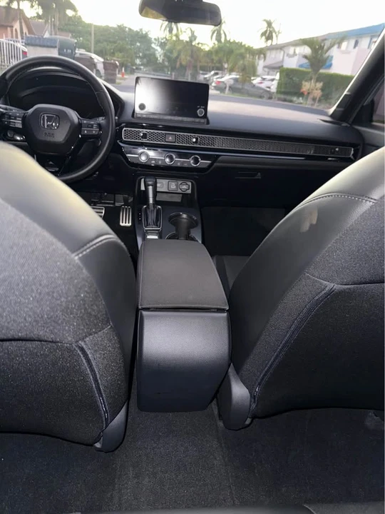 2024 Honda Civic 11th Gen - Image 15 of 18