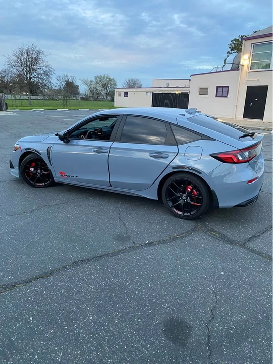 2024 Honda Civic 11th Gen - Image 6 of 17