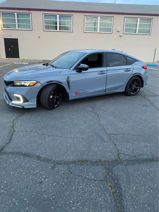 2024 Honda Civic 11th Gen - Image 2 of 17