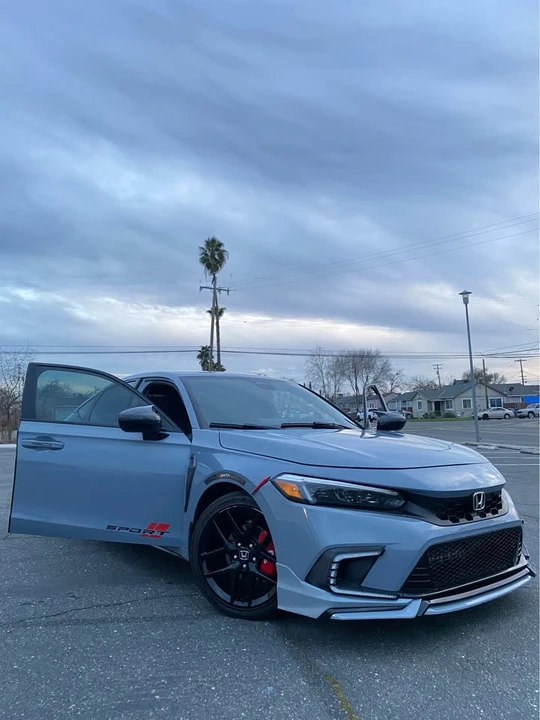 2024 Honda Civic 11th Gen - Image 10 of 17