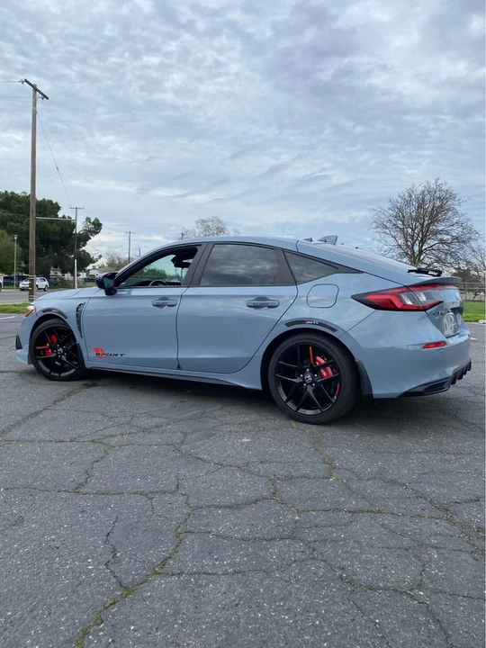 2024 Honda Civic 11th Gen - Image 8 of 17