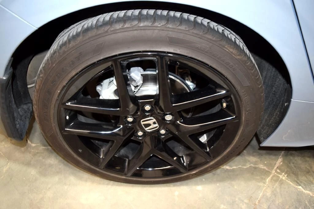 2024 Honda Civic 11th Gen - Image 11 of 21