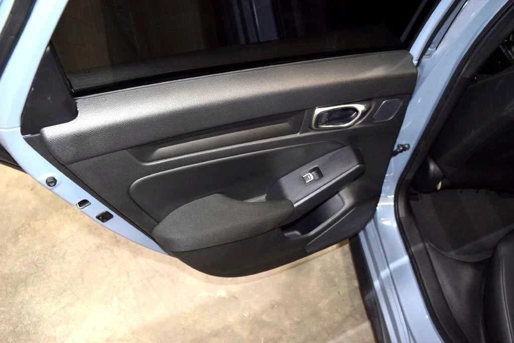 2024 Honda Civic 11th Gen - Image 16 of 21