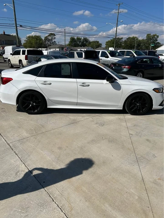 2024 Honda Civic 11th Gen - Image 4 of 17