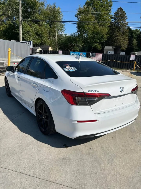2024 Honda Civic 11th Gen - Image 7 of 17