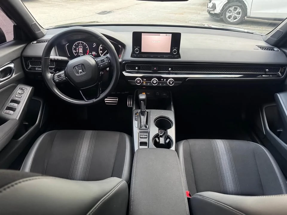 2024 Honda Civic 11th Gen - Image 9 of 12