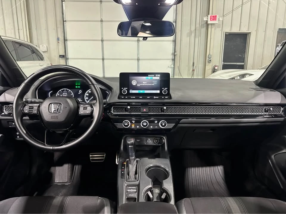 2024 Honda Civic 11th Gen - Image 14 of 15