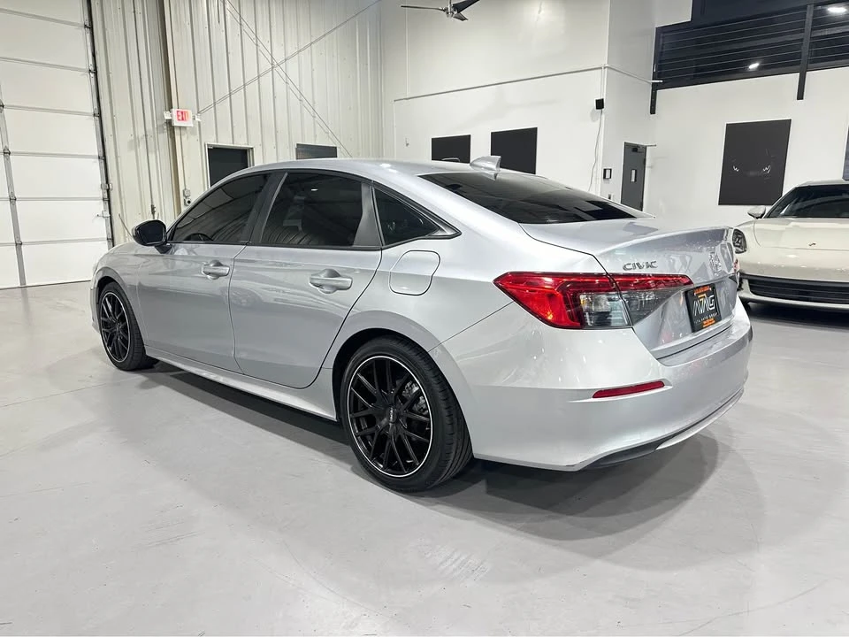 2024 Honda Civic 11th Gen - Image 4 of 15