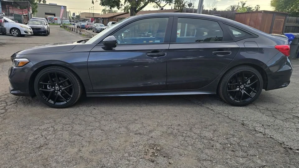 2024 Honda Civic 11th Gen - Image 4 of 11
