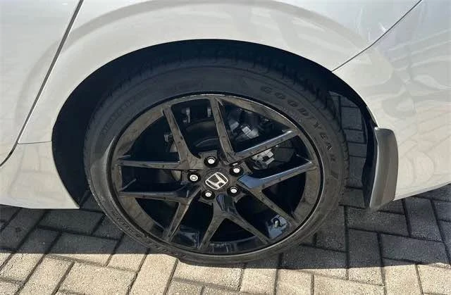 2024 Honda Civic 11th Gen - Image 17 of 17