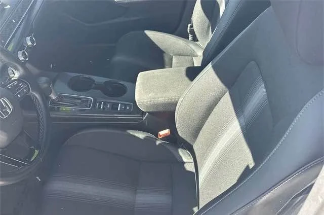 2024 Honda Civic 11th Gen - Image 9 of 17