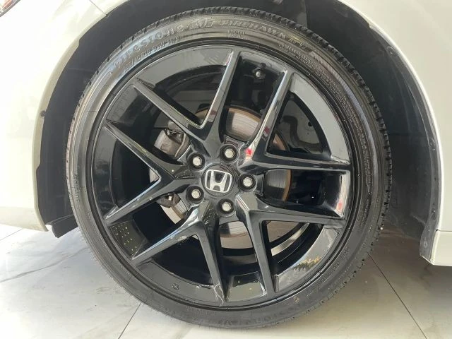 2024 Honda Civic 11th Gen - Image 29 of 31