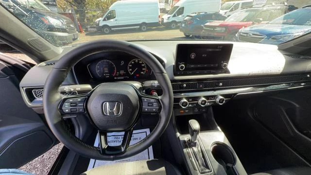2024 Honda Civic 11th Gen - Image 9 of 26
