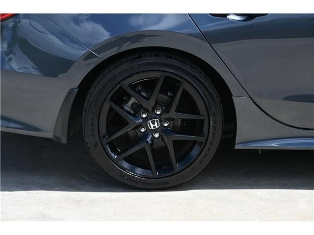 2024 Honda Civic 11th Gen - Image 8 of 17