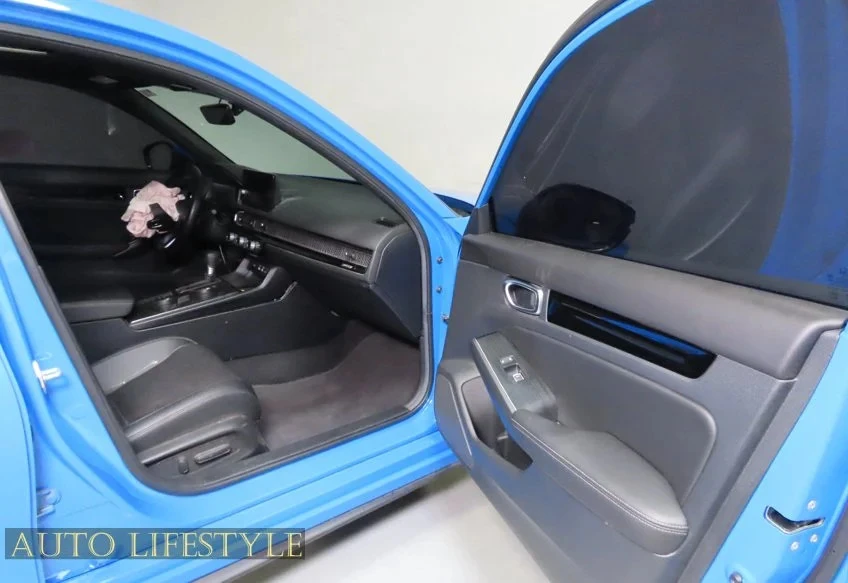 2024 Honda Civic 11th Gen - Image 23 of 31