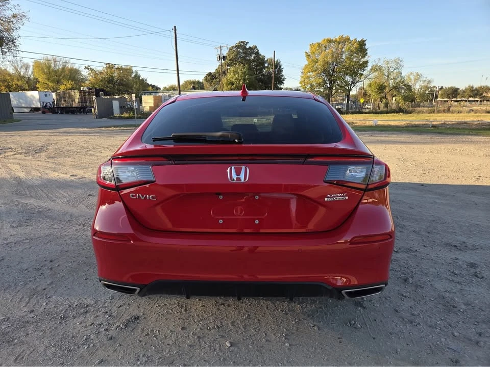 2024 Honda Civic 11th Gen - Image 12 of 16