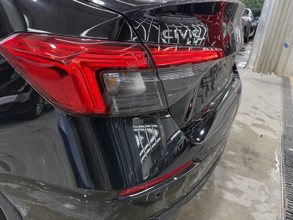 2024 Honda Civic 11th Gen - Image 11 of 31